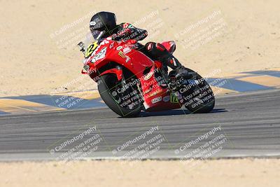 media/Jan-10-2025-CVMA Friday Practice (Fri) [[489e0da257]]/Group 4 and Trackday/Session 3 (Turns 9 and 10)/